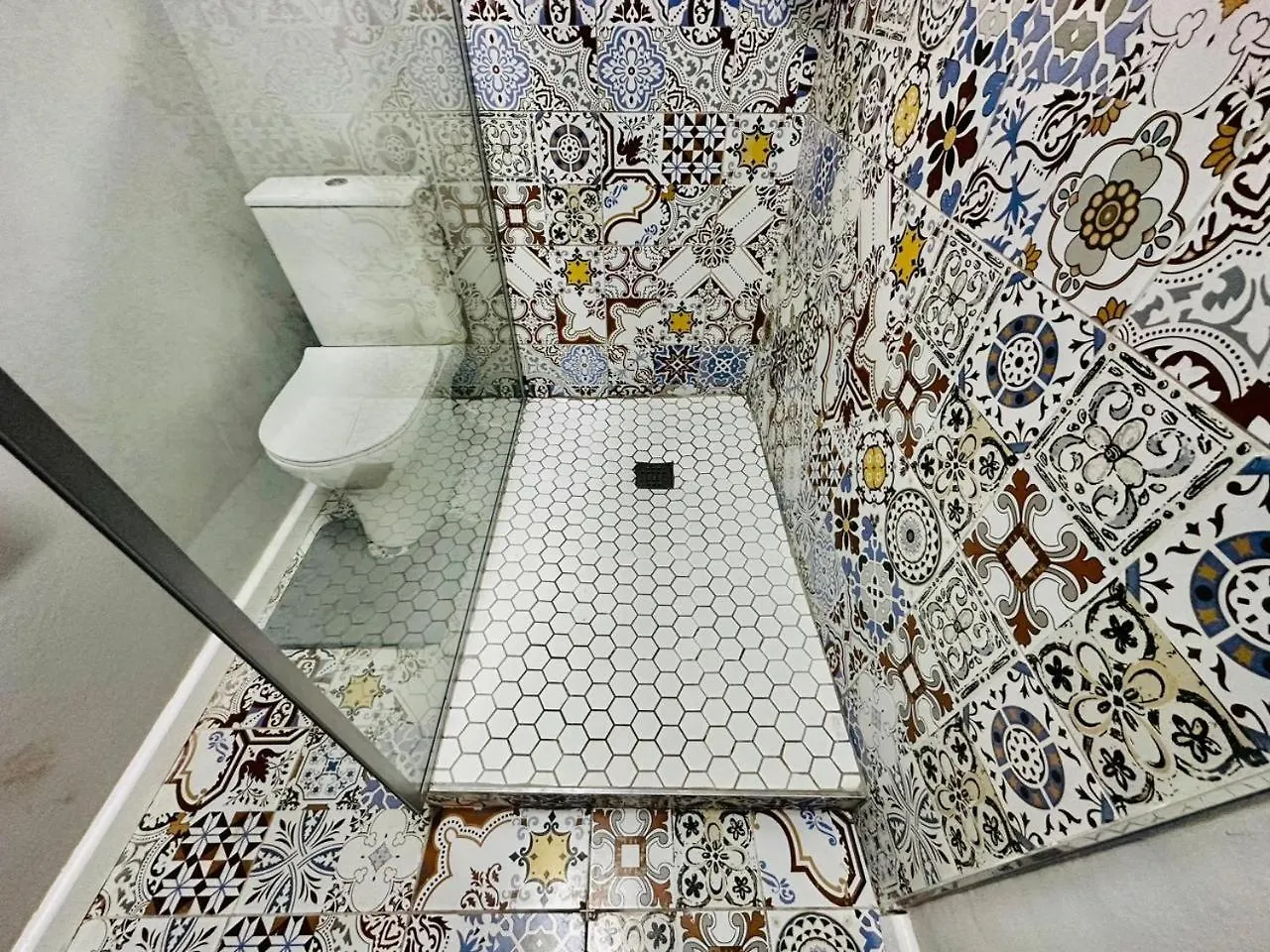 Central Bachelor Apartment - Sea Point Cape Town